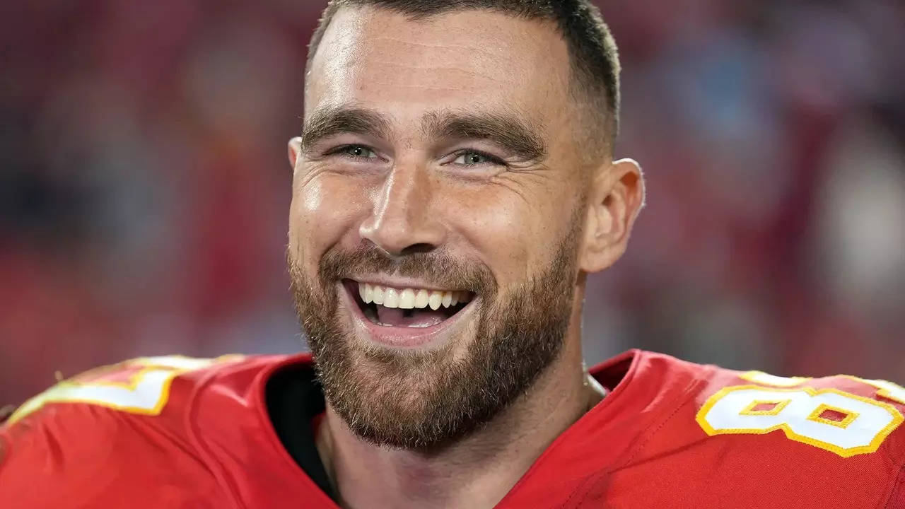 NFL: Travis Kelce reveals high costs of Super Bowl tickets for family and friends. How much did he pay? 