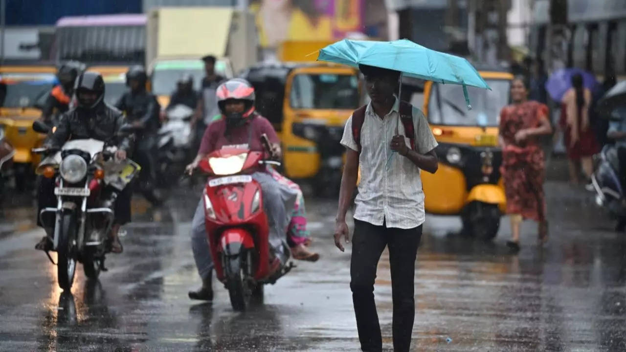 Delhi gets relief from humid weather as morning showers bring down temperature 