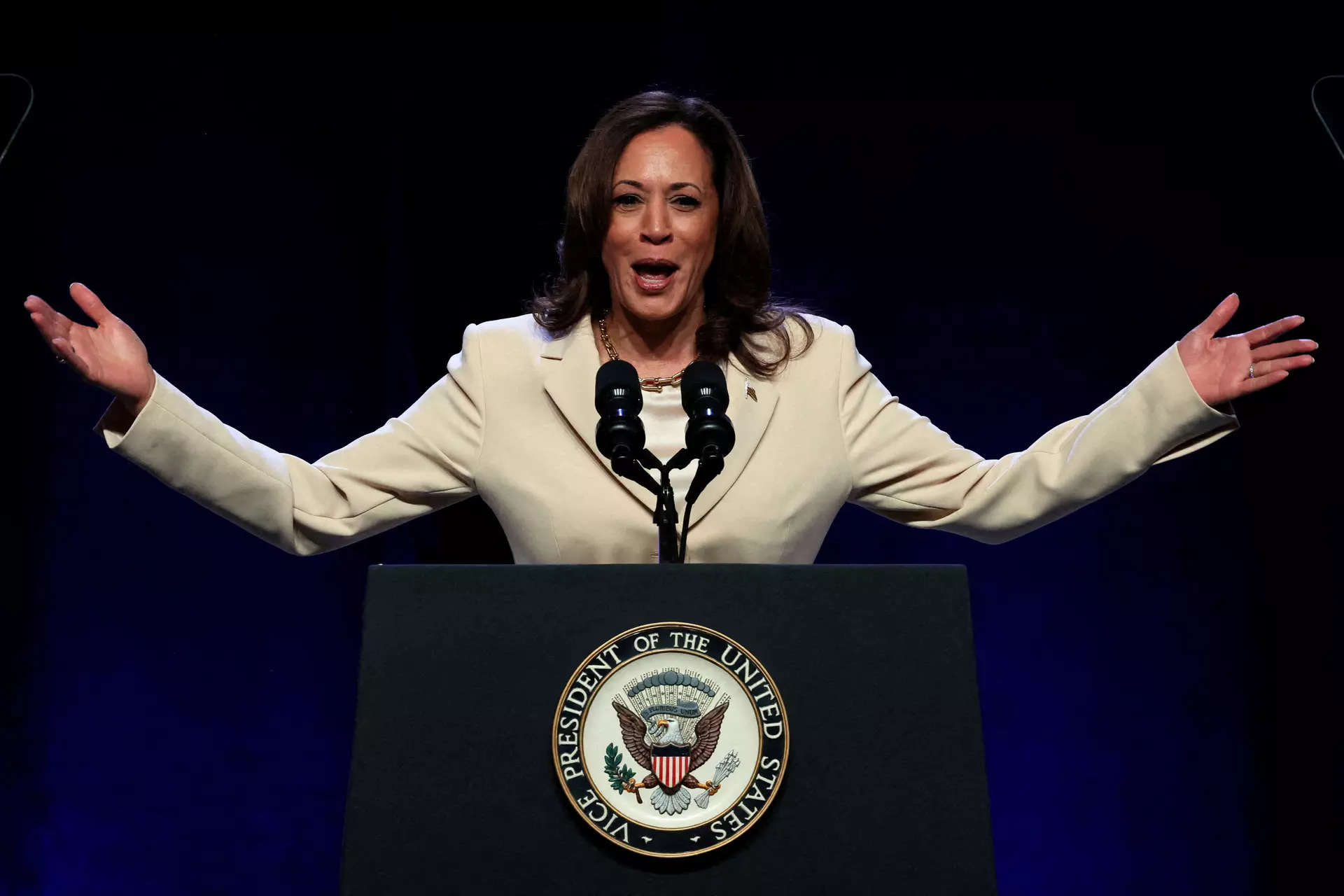 Kamala Harris: How is Vice President perceived by public? Does she connect to people? 