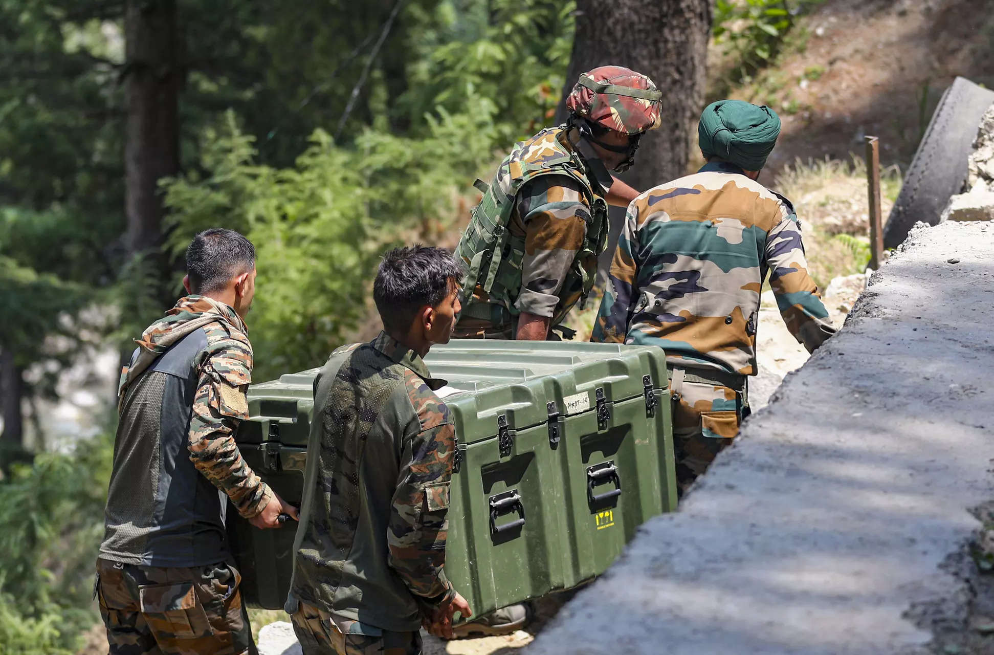 Brief exchange of firing in Doda forests; Villagers join search operation 