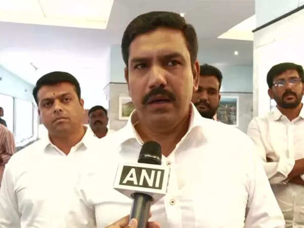 BJP warns Congress to be prepared for people's wrath for holding back job reservation bill in Karnataka 