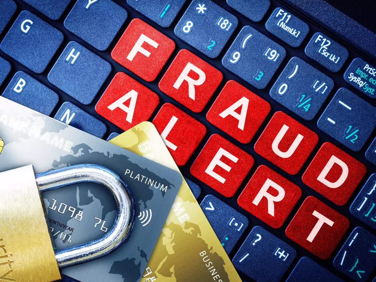 Tips to be vigilant and protect from courier fraud 
