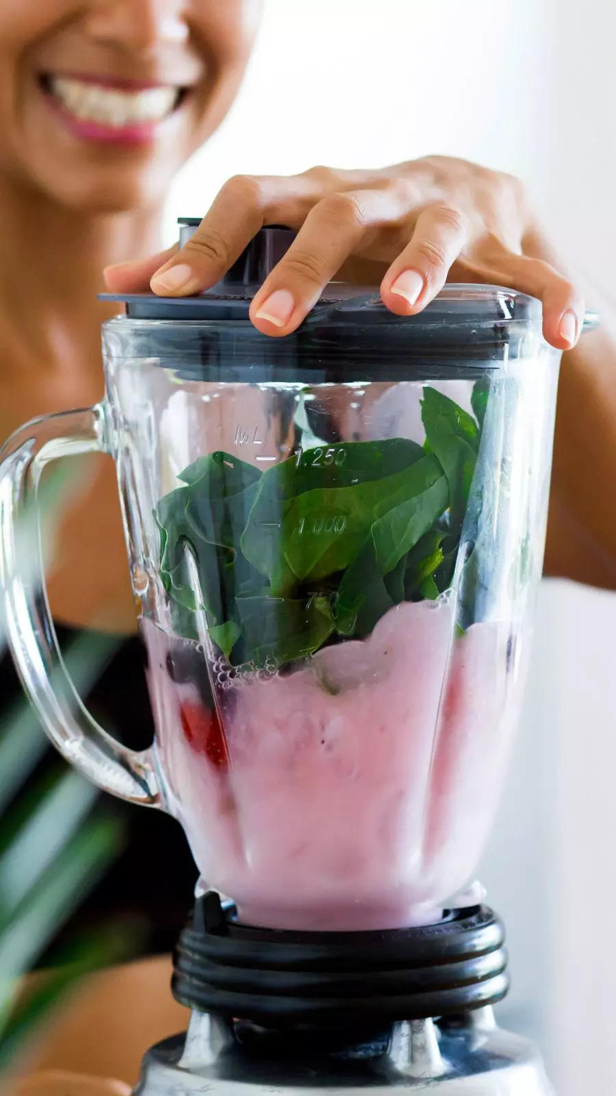 10 protein-packed smoothies for muscle building 