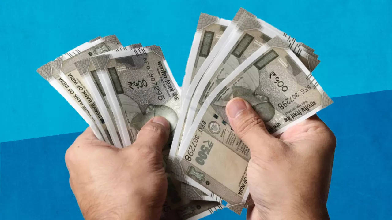 Government estimates Rs 50,000 crore from disinvestment, asset monetisation in FY25 