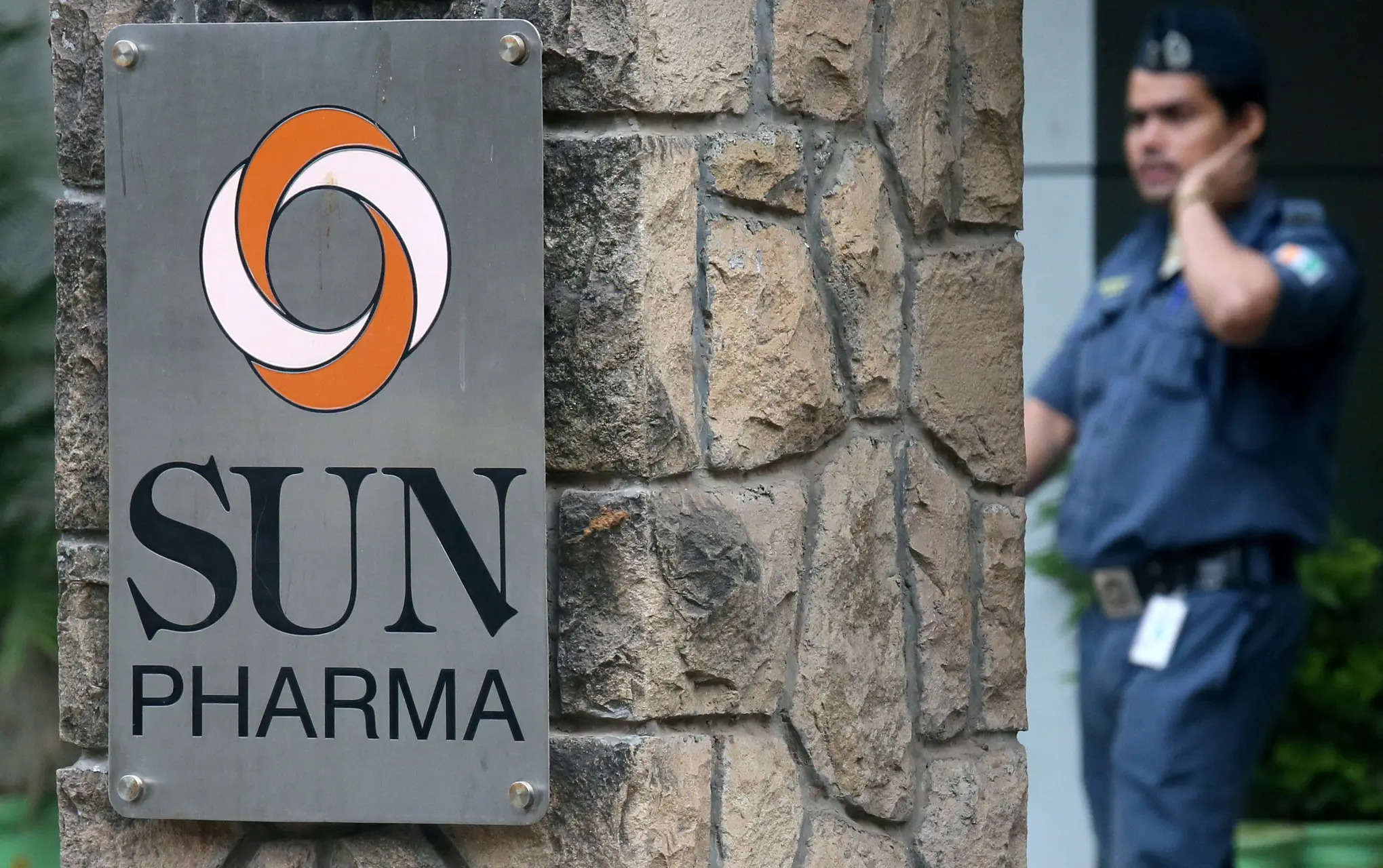 Australia's Mayne Pharma sues Indian drugmaker Sun Pharma over patent infringement 