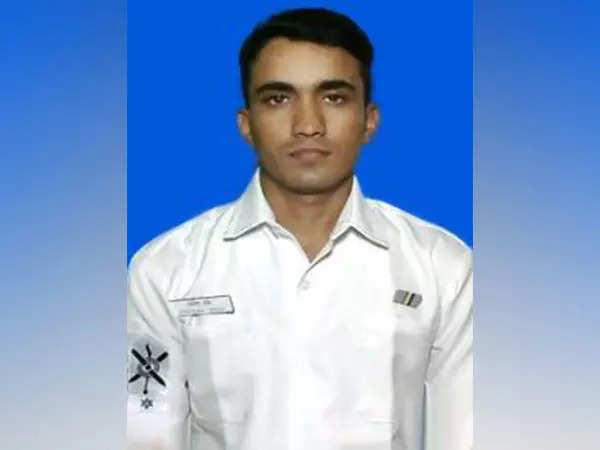 INS Brahmaputra fire: Deceased Navy soldier gets emotional farewell in Rajasthan village 