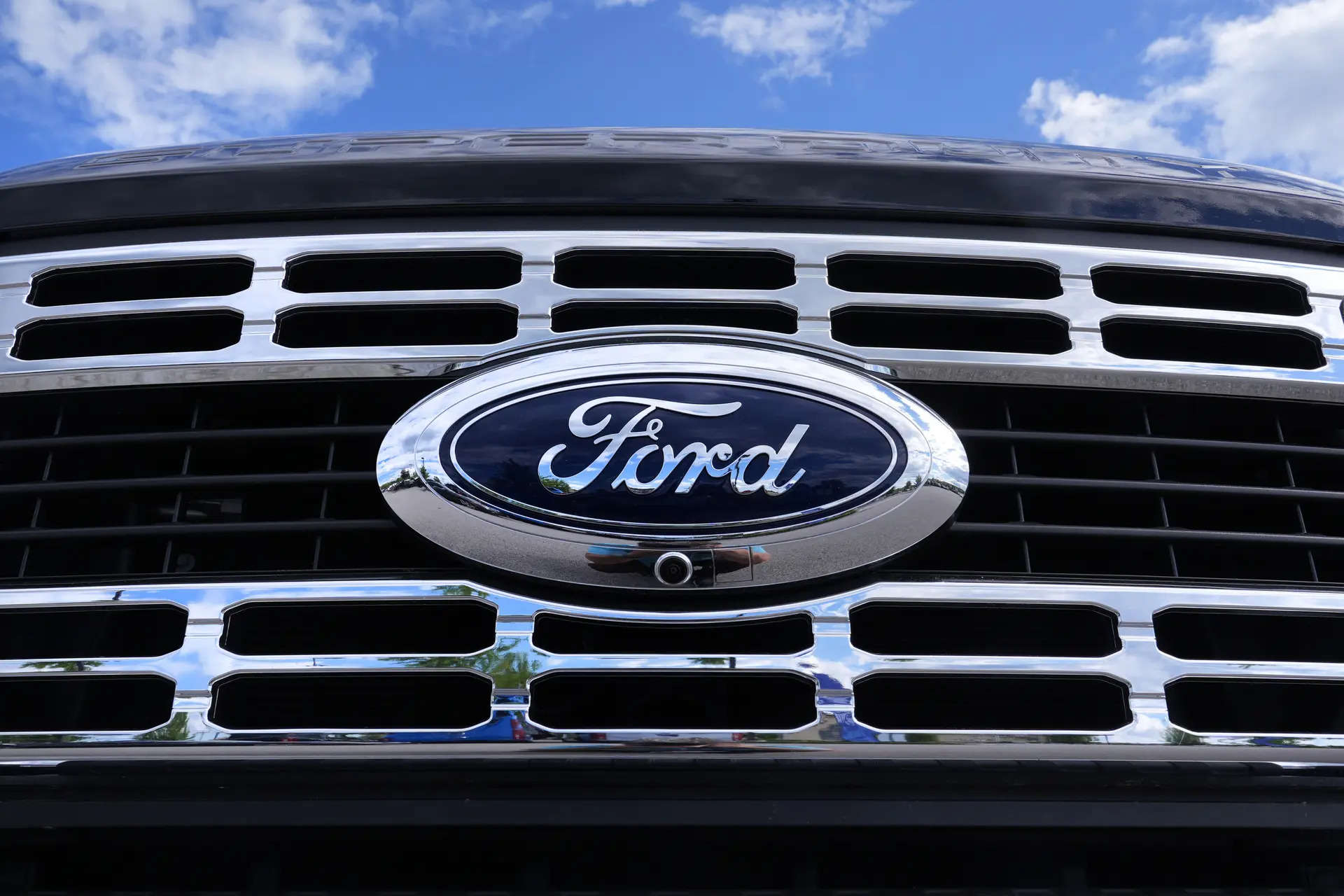 Ford slips as higher costs, EV unit take a toll on profit growth 