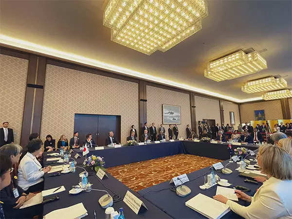 Quad foreign ministers condemn ongoing attacks perpetrated by Houthis in Red Sea 
