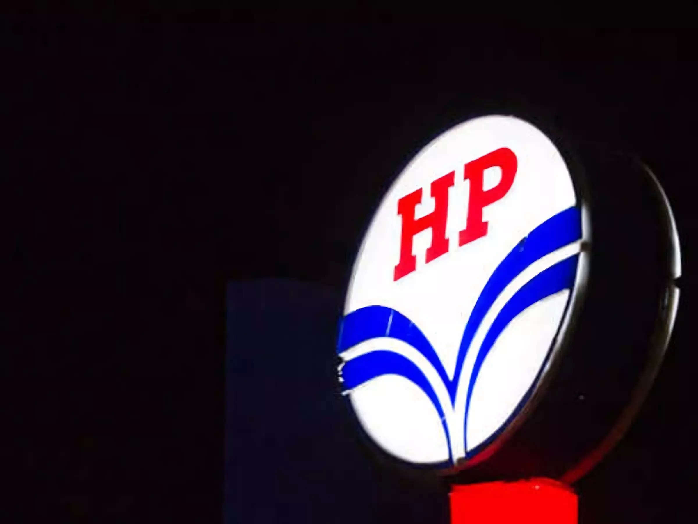 HPCL seeks large-scale investment in petrochemical manufacturing capacities: Chairman 