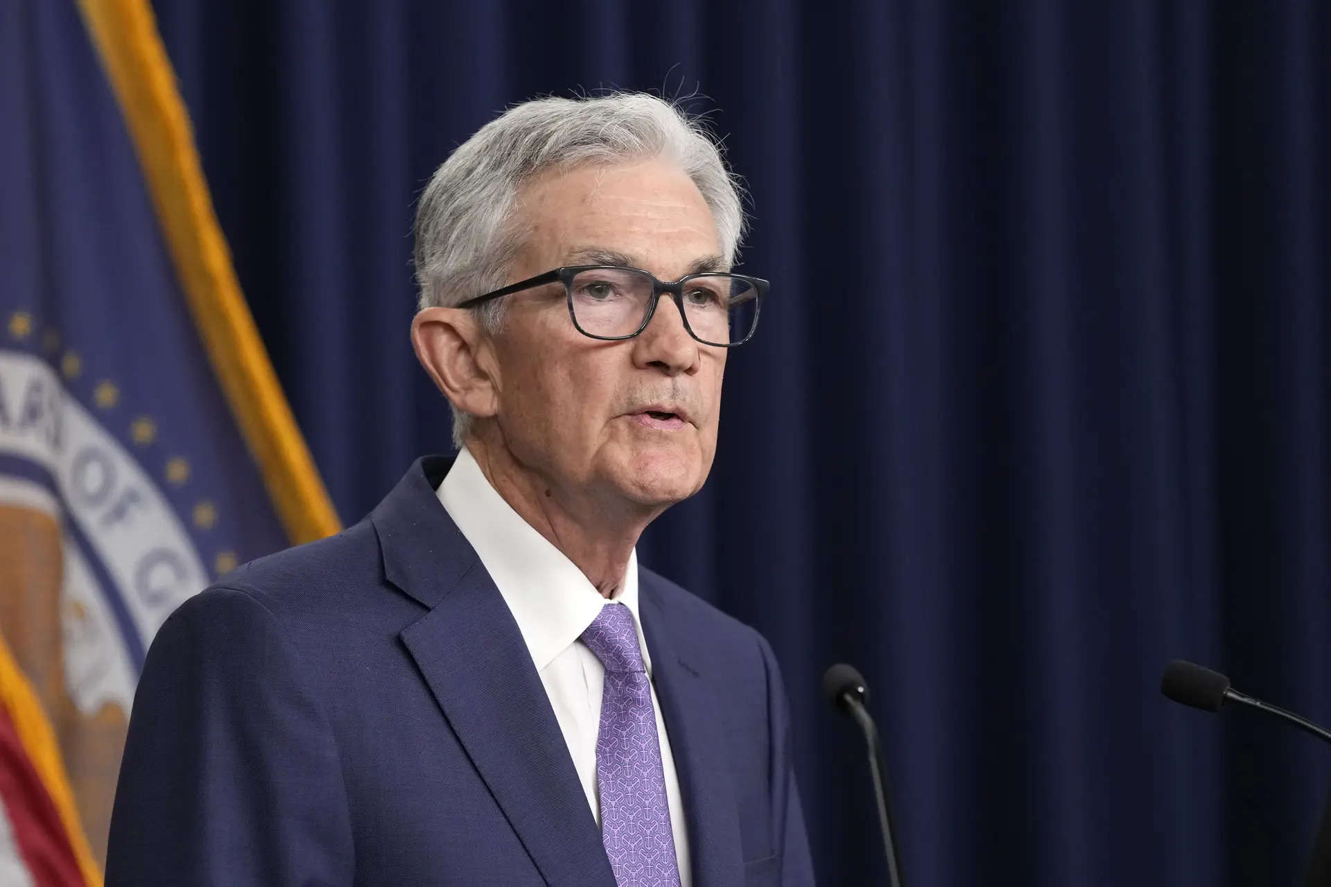 US Fed holds rates steady, nods to possible September cut 