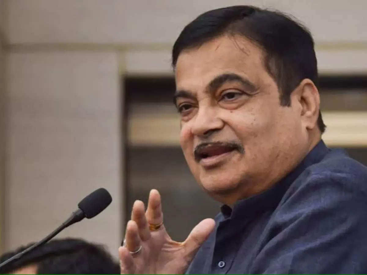 Road ministry to award contracts over Rs 3 lakh crore in three months: Nitin Gadkari 