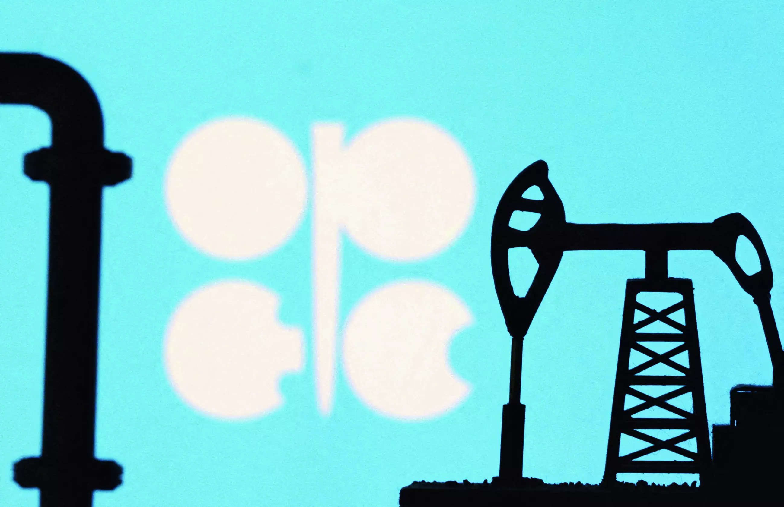 OPEC+ sticks to policy of unwinding output cuts 