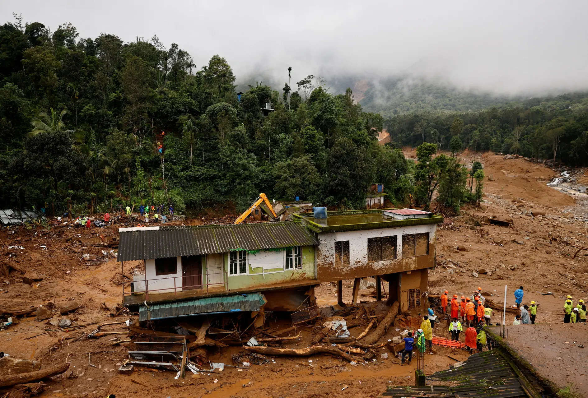 Wayanad Landslides: Death toll climbs to 190; rescue operation underway 