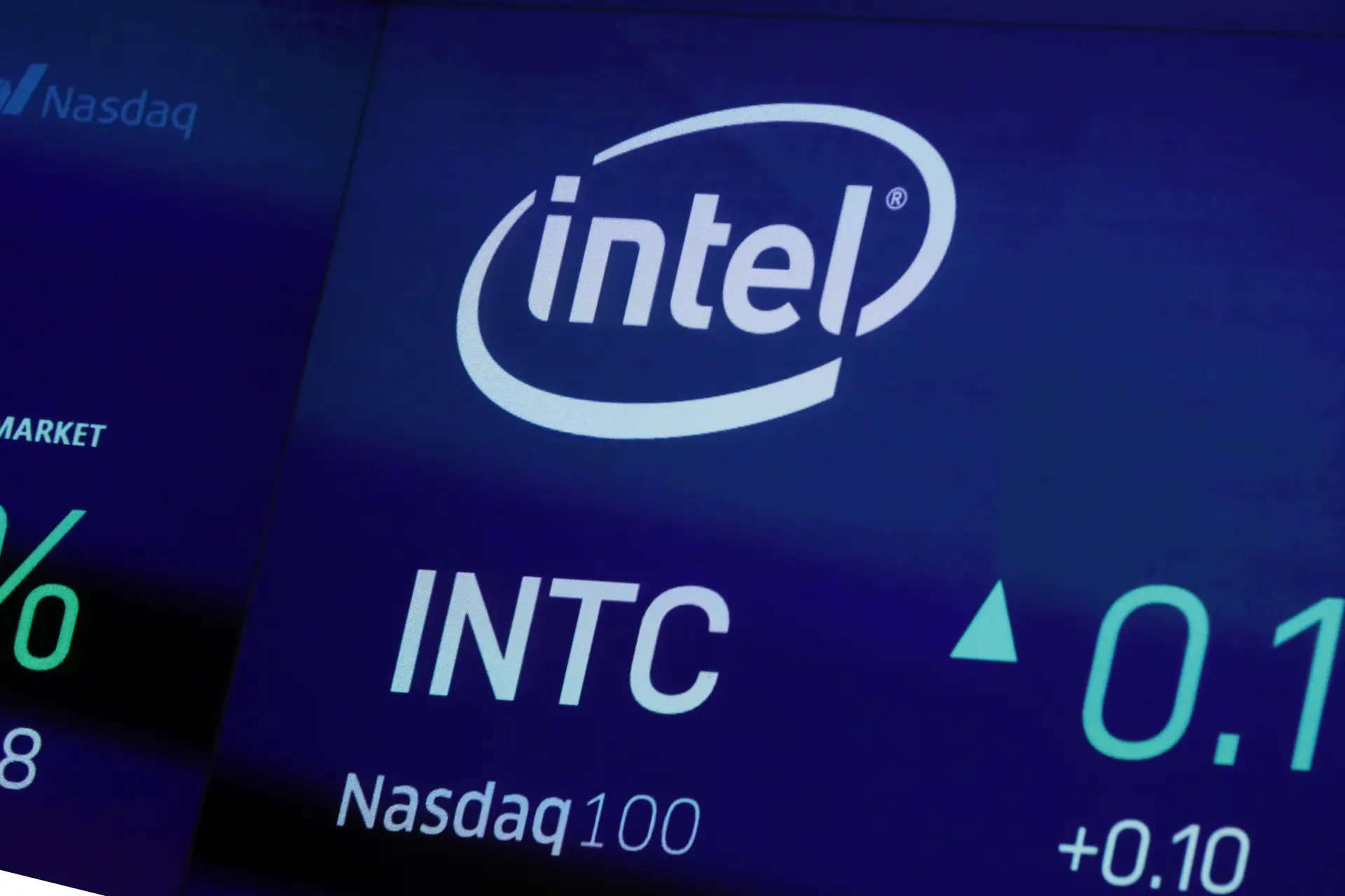 Intel to lay off 15,000 employees as chipmaker tries to revive its business 