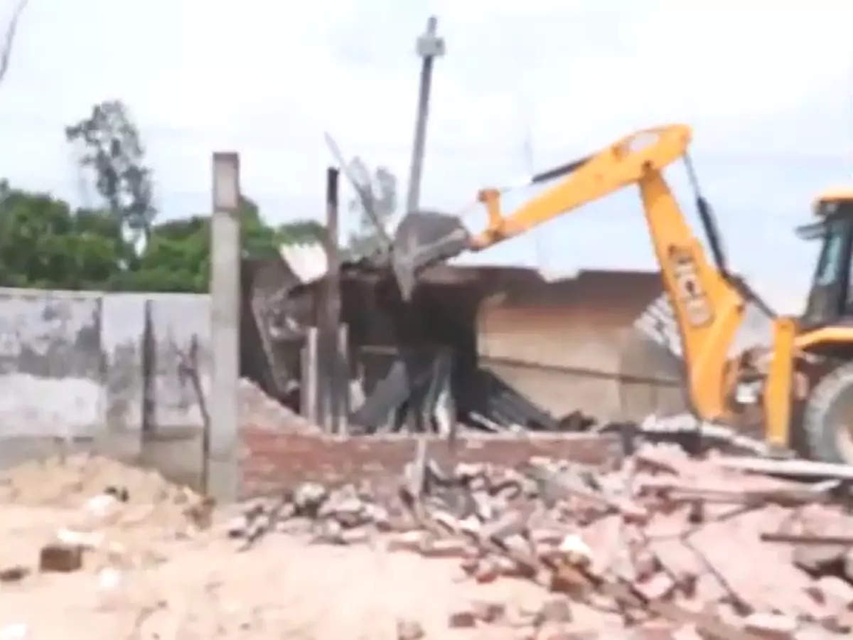 Bulldozer action in Ayodhya: Accused of Ayodhya rape case, SP leader Moeed Khan's property demolished 