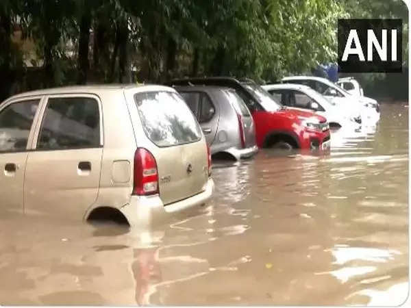 Maharashtra Rains: IMD issues red alert for Pune, orange alert for Mumbai, Thane 