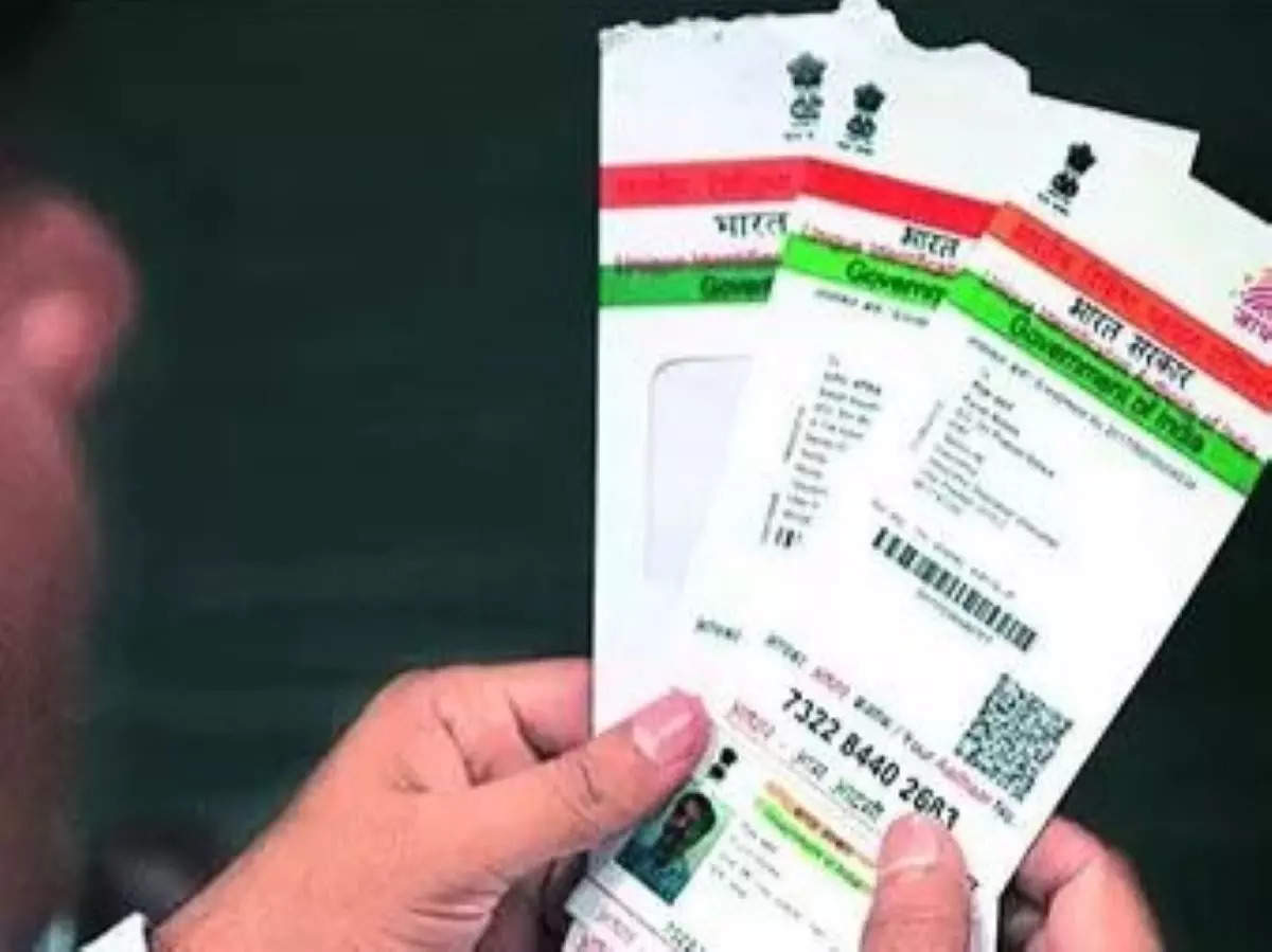 Aadhaar cards forged with toe prints, school kids' retina scans for Rs 25,000; CBI lodges FIR 
