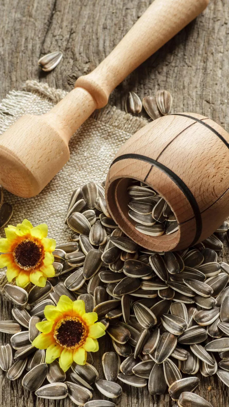 8 tasty ways to munch on sunflower seeds for nutrition 