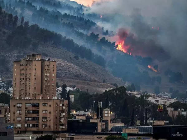 France calls on citizens in Lebanon to leave 'as soon as possible' 