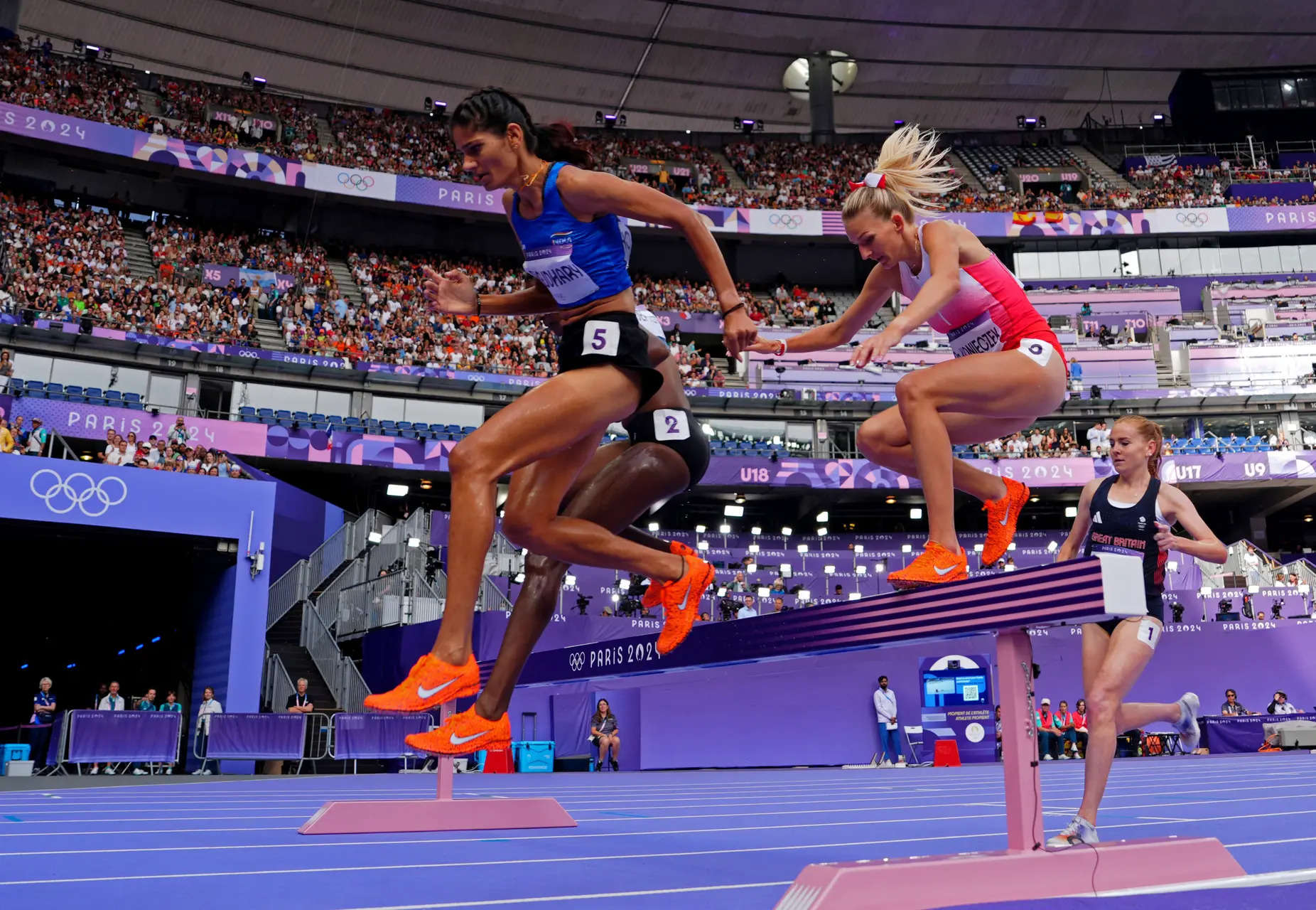 Parul Chaudhary finishes 8th in 3000m steeplechase heat race, fails to qualify for final round 