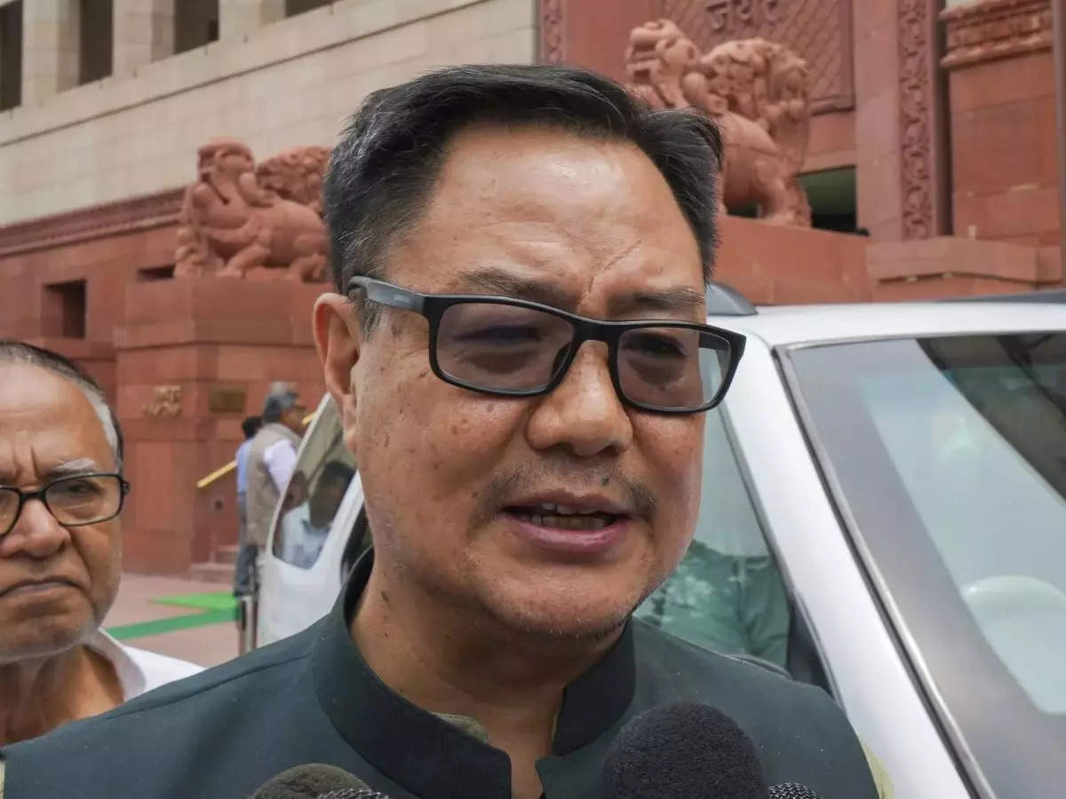 Poor and common Muslim women demand transparency in Waqf property management, says Kiren Rijiju 