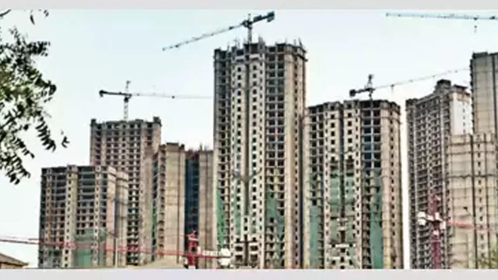 DDA to offer 40,000 flats across three housing schemes 