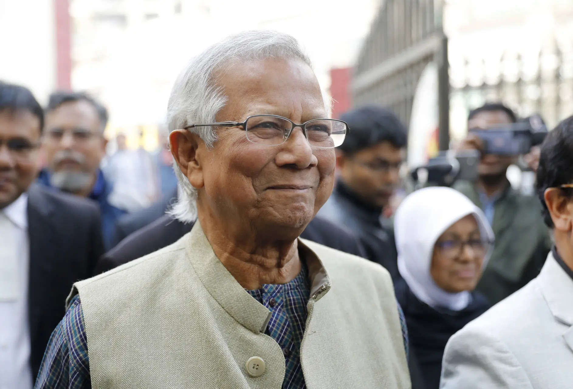Nobel laureate Muhammad Yunus appointed head of Bangladesh's interim govt 