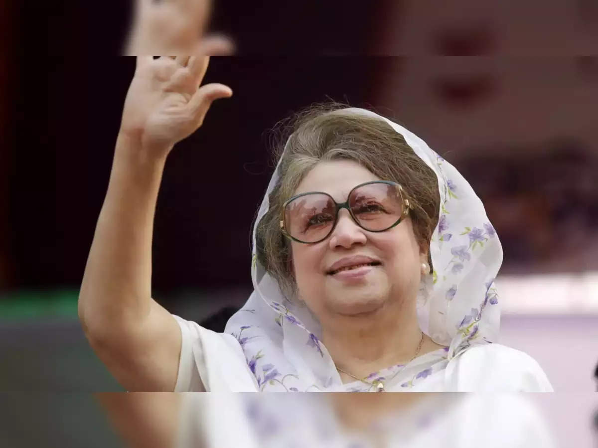 Not 'anger' or 'revenge' but 'love and peace' will rebuild Bangladesh, says Khaleda Zia 