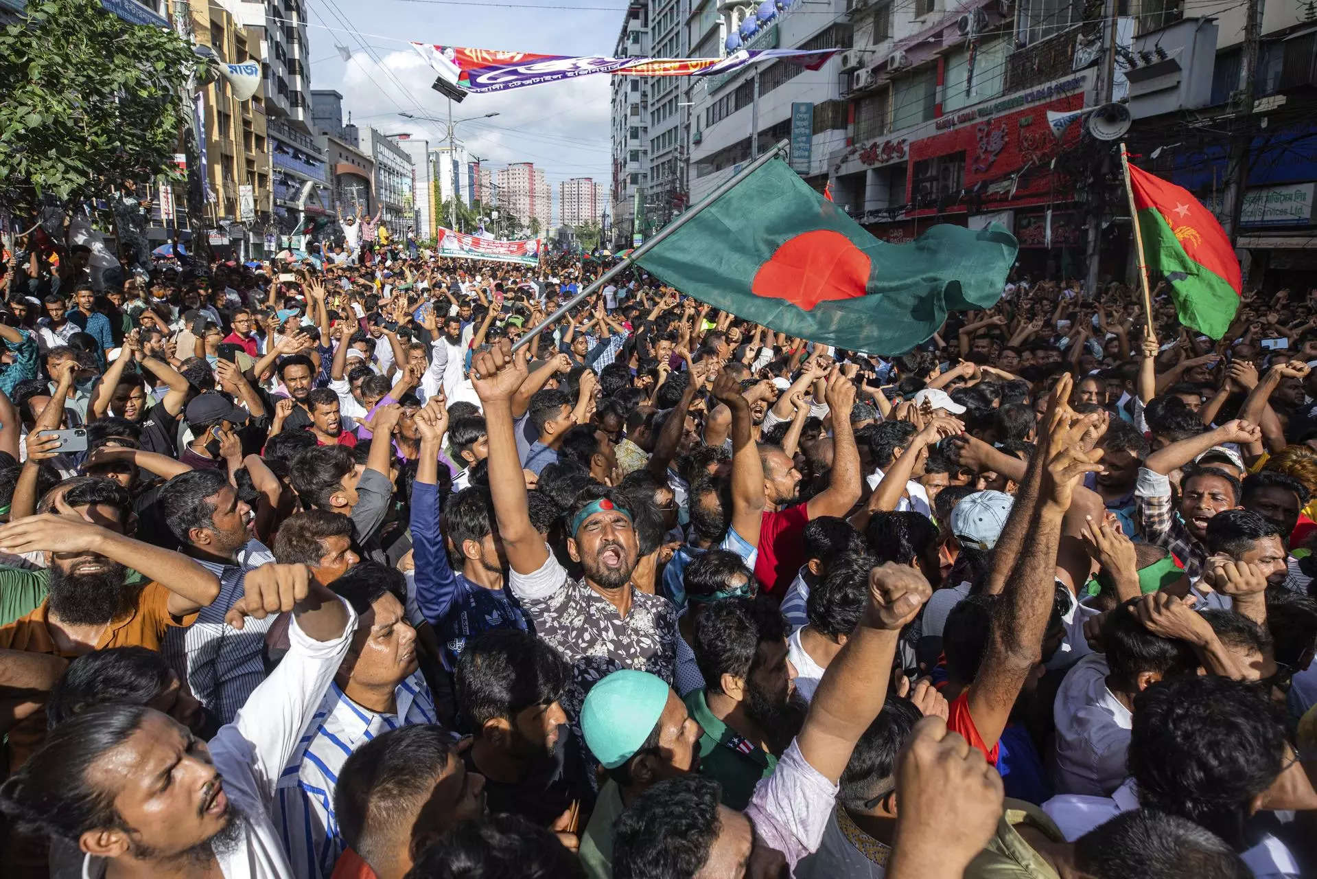 Bangladesh Crisis: BNP, student leaders differ over election time frame 