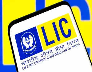 LIC stock portfolio surges to Rs 15 lakh crore, 95 stocks sold in Q1 