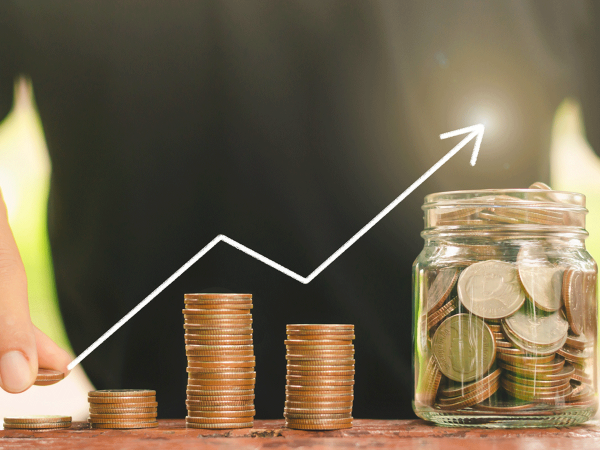 Mutual fund SIPs hit another record high. Top 5 takeaways from AMFI data 