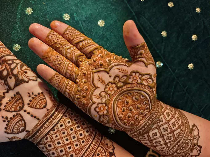 mehendi designs Karwa Chauth mehndi designs 2024 Top mehndi designs