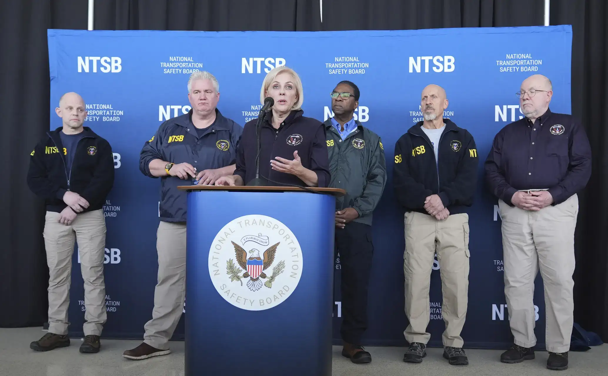 DC plane crash aftermath: NTSB reveals heroic pilots’ last-second ...