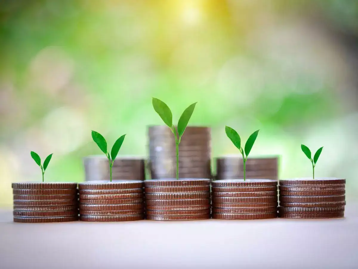 Top 5 Equity mid-cap funds with up to 33.99% returns in 5 years, as on April 9, 2025