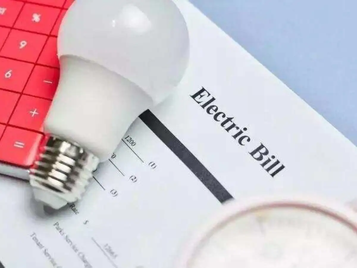 Maharashtra announces major power tariff cut; Here's how it will reduce your electricity bill