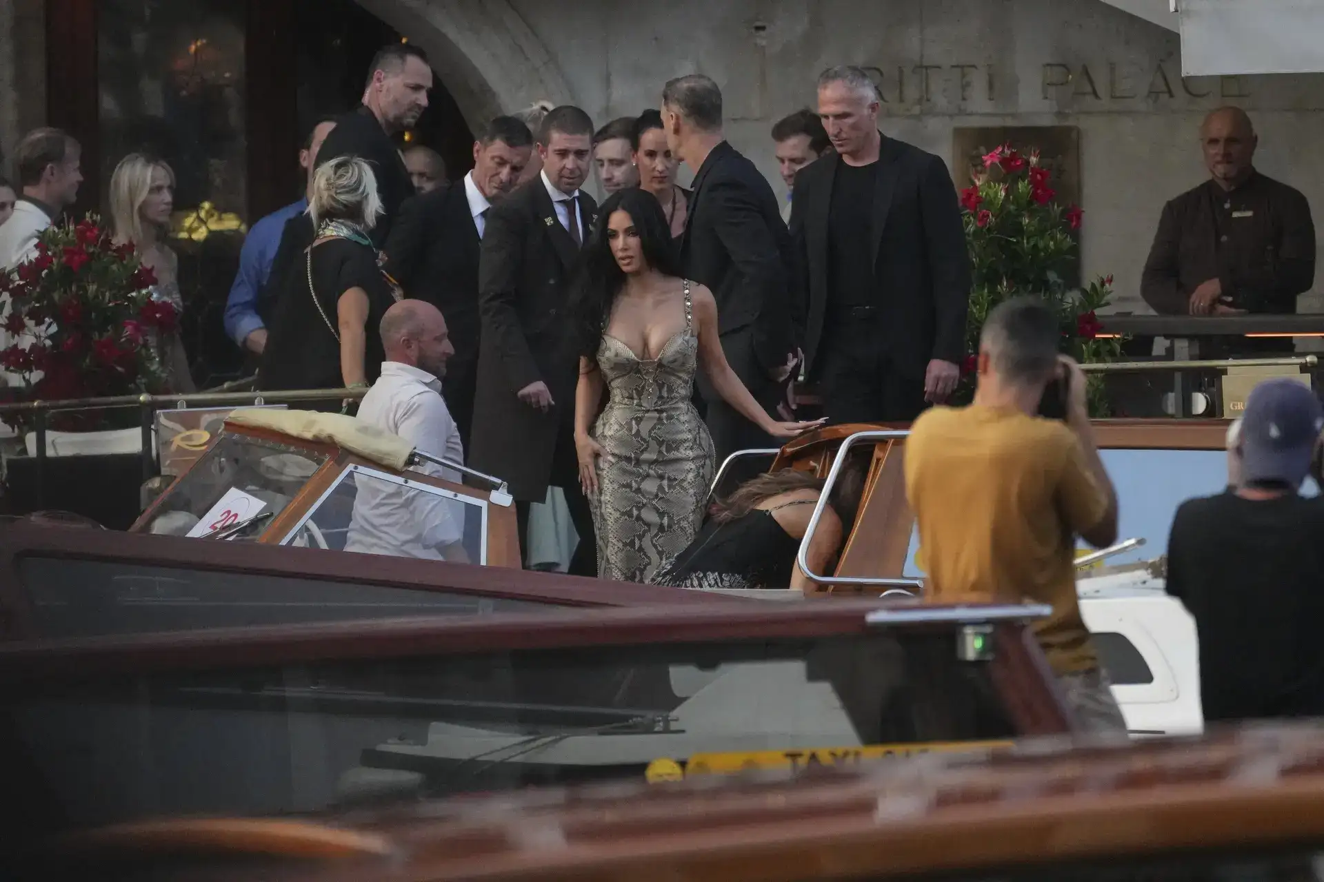 These are the celebs who are attending Jeff Bezos’ Venice wedding
