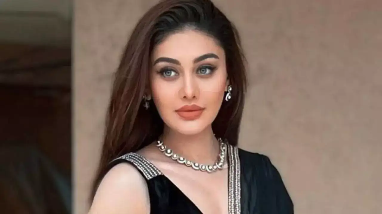 Shefali Jariwala, known for Kaanta Laga and Bigg Boss, dies at the age of 42 in Mumbai