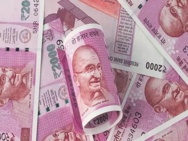 RBI Guv says Rs 2,000 currency notes no longer in circulation but remain a legal tender