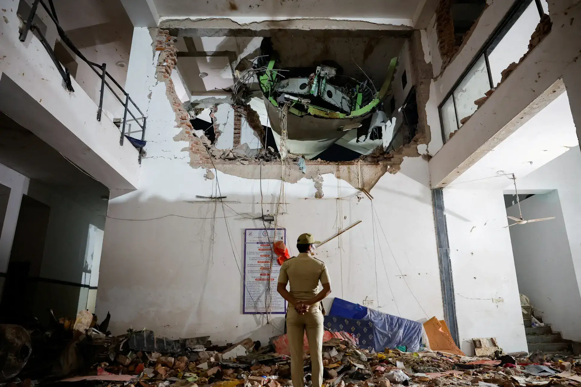 Air India crash: US alert on Boeing fuel switch lock returns amid engine failure probe