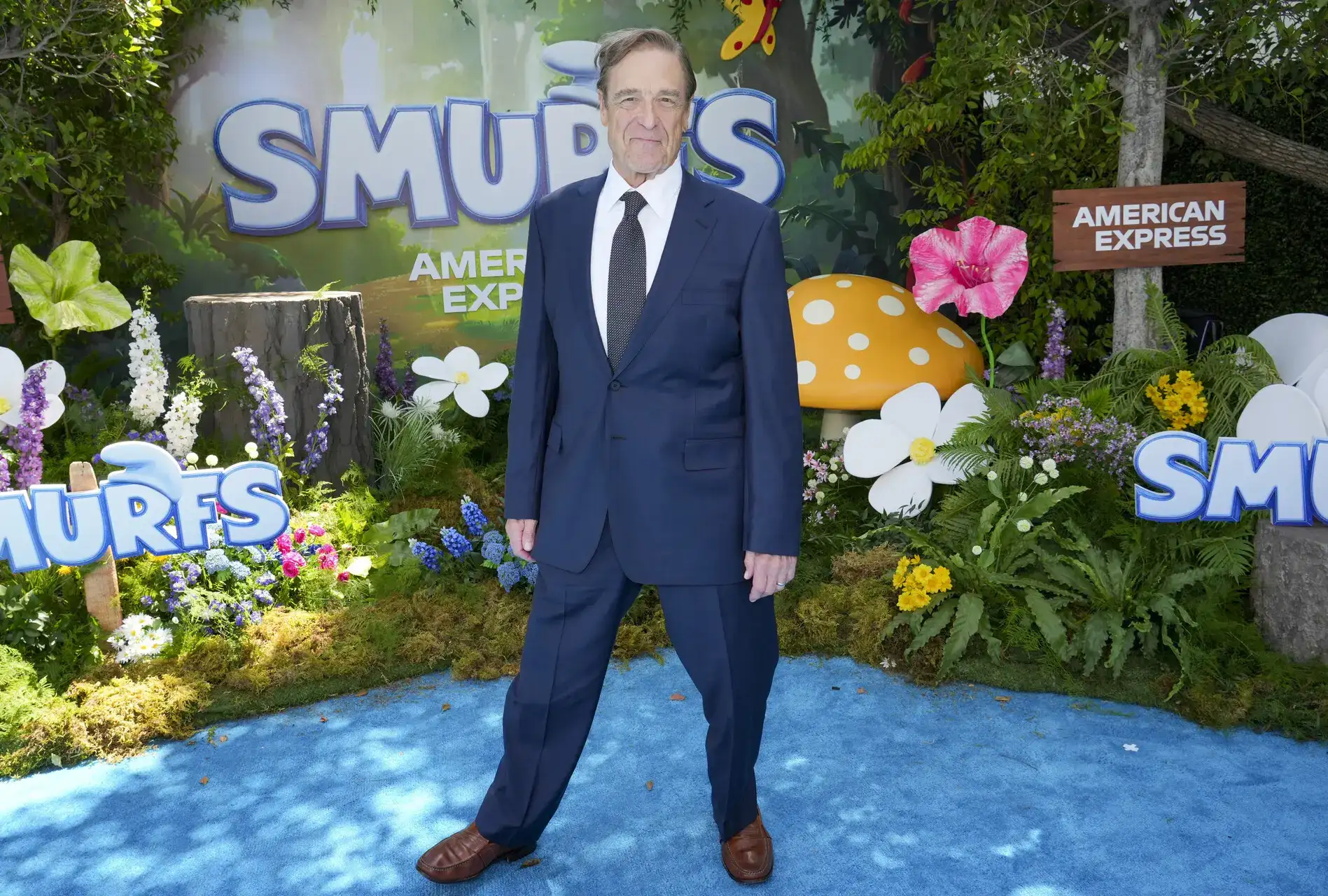 John Goodman weight loss John - La Premiere Of Smurfs 