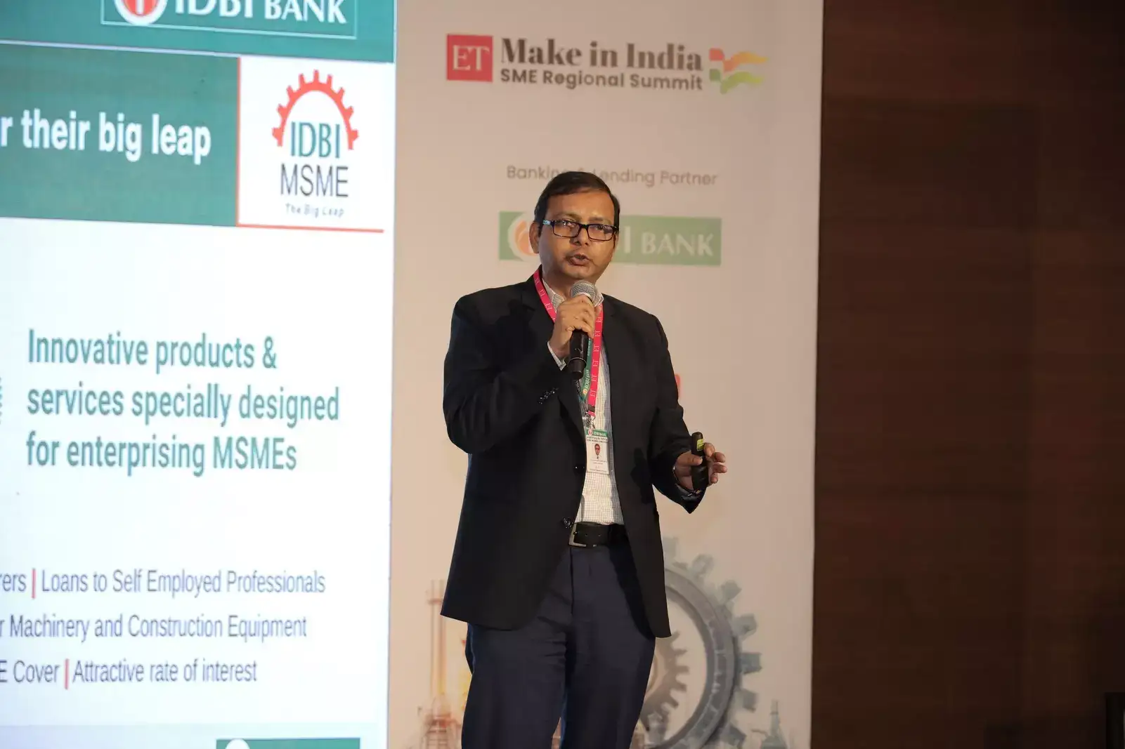 IDBI Bank officials presenting at the summit.