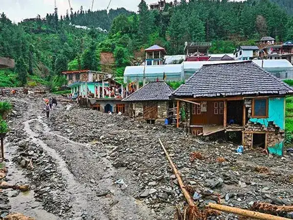 Death toll reaches 257 in Himachal monsoon; Public infrastructure badly damaged