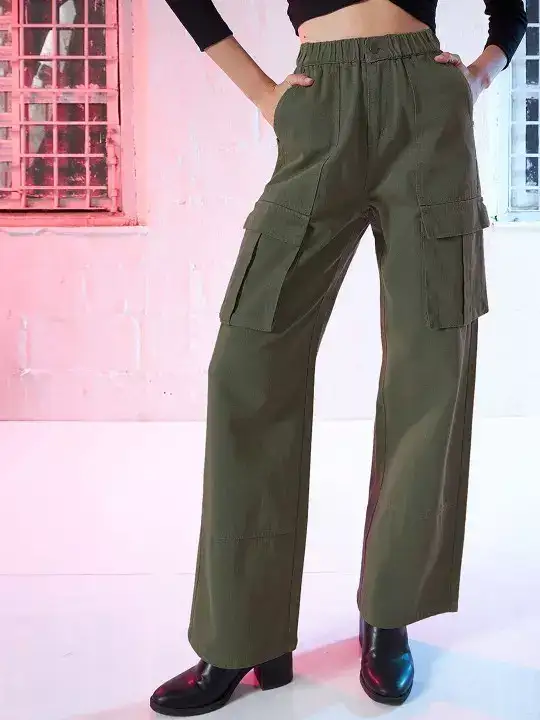 Image for SASSAFRAS-WomenOliveGreenStraightFitHigh-RisePureCottonCargoJeans