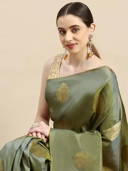 Image for RoyalRajgharanaSaree-EthnicMotifsZariPureSilkBanarasiSaree