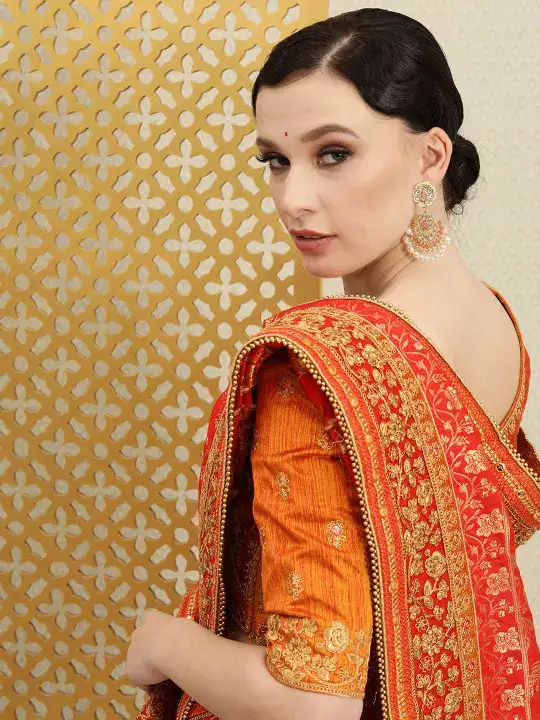 Image for HouseofPataudi-Red%26Gold-TonedFloralSequinnedSilkBlendBanarasiSaree