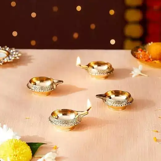 Image for AmazonBrandSolimo-BrassKuberDiyawithStand