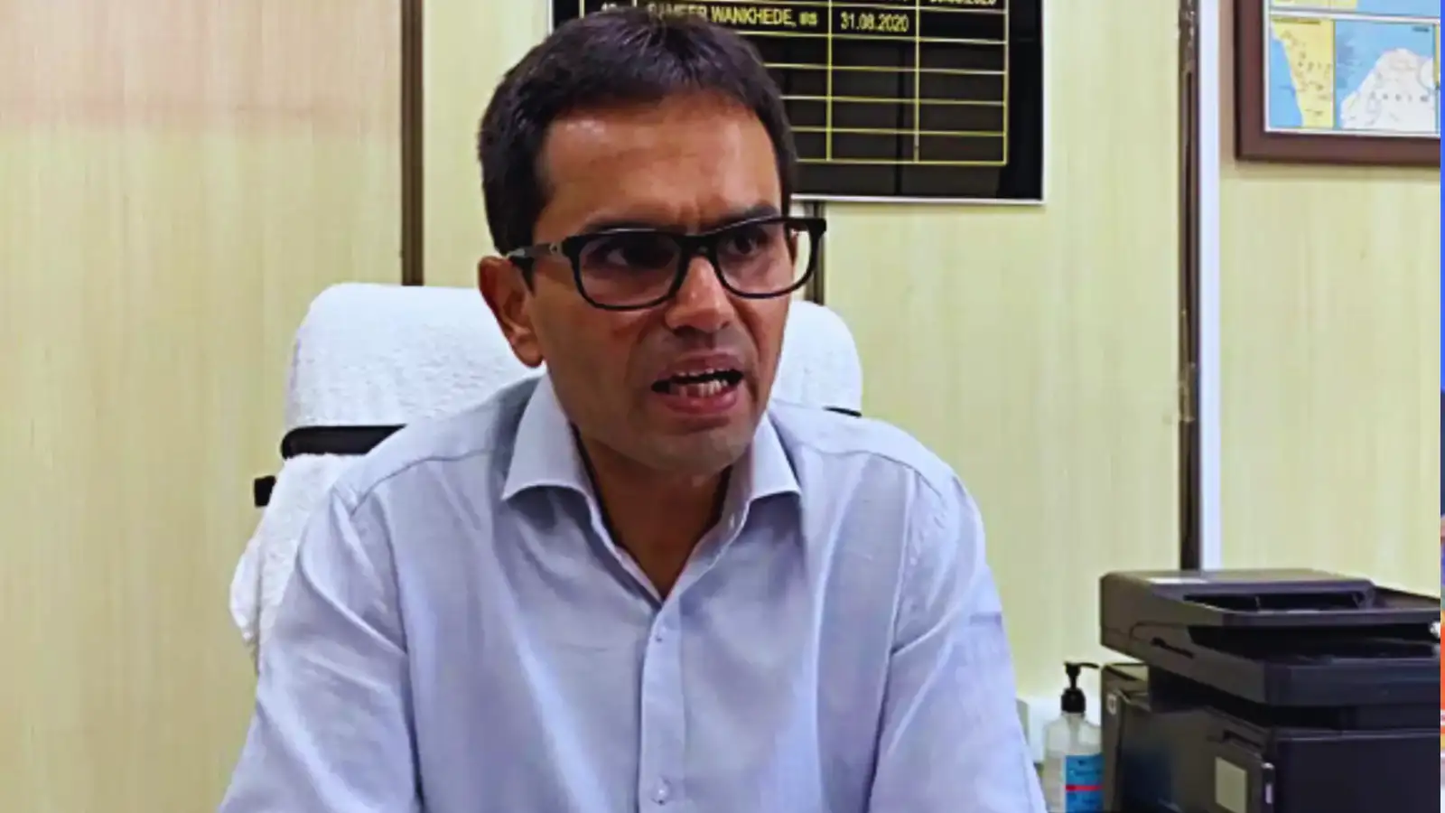 Delhi HC imposes Rs 20K costs on Centre for concealing facts in Sameer Wankhede's promotion case