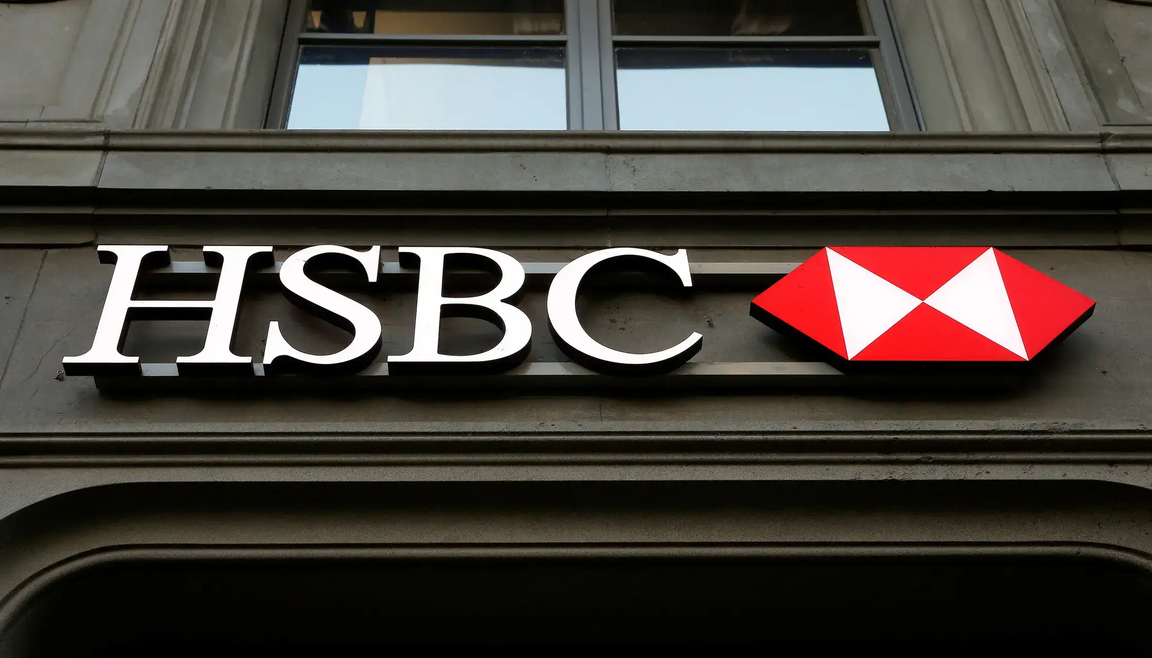 Big FII money coming? HSBC says India equities now offer better value than China's