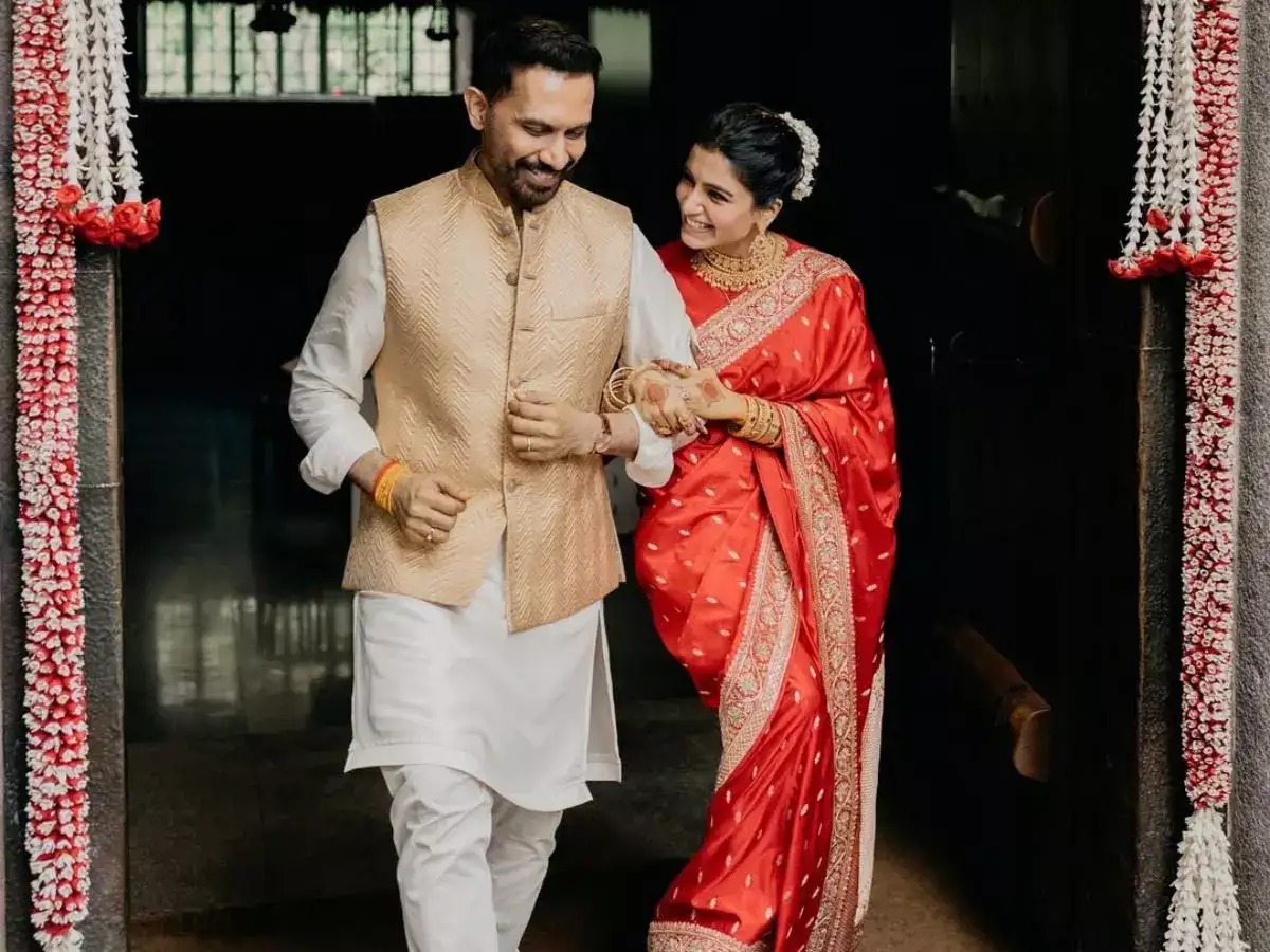 Samantha Ruth Prabhu's wedding saree decoded: Inside her stunning bridal look - The Economic Times