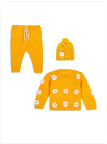 Image for fandomcollectionBabyMustard%26WhiteKnittedWinterClothingSet